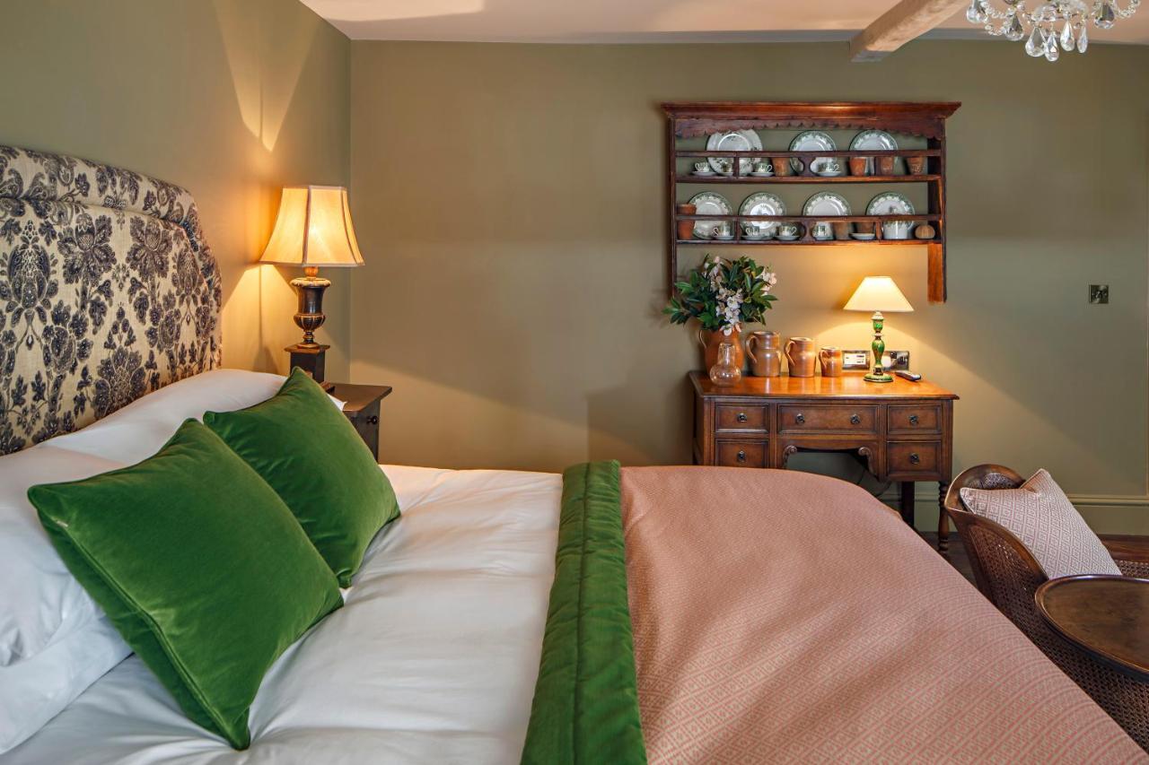 Ffolkes Arms Hotel Hillington Экстерьер фото
