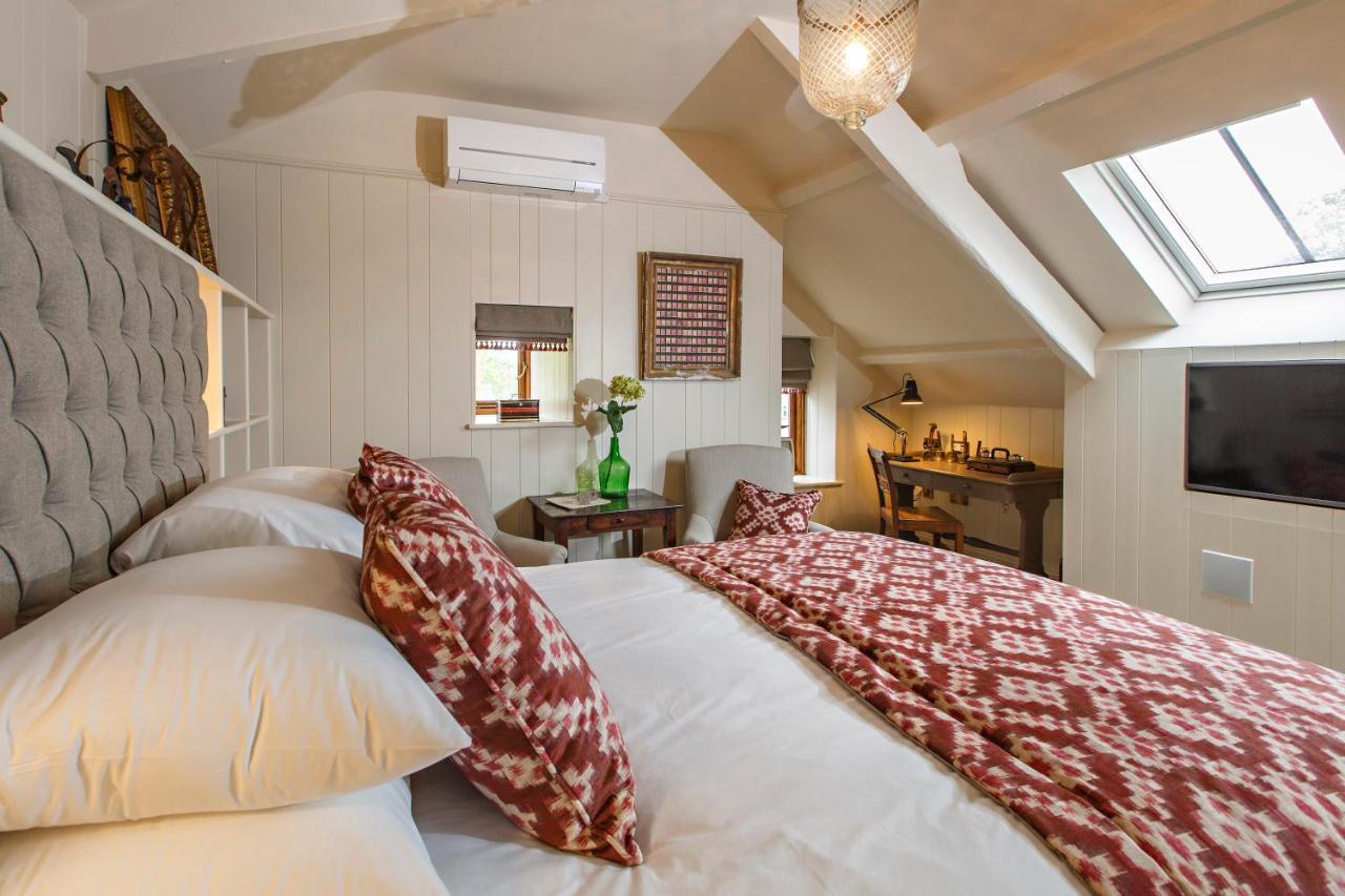 Ffolkes Arms Hotel Hillington Экстерьер фото