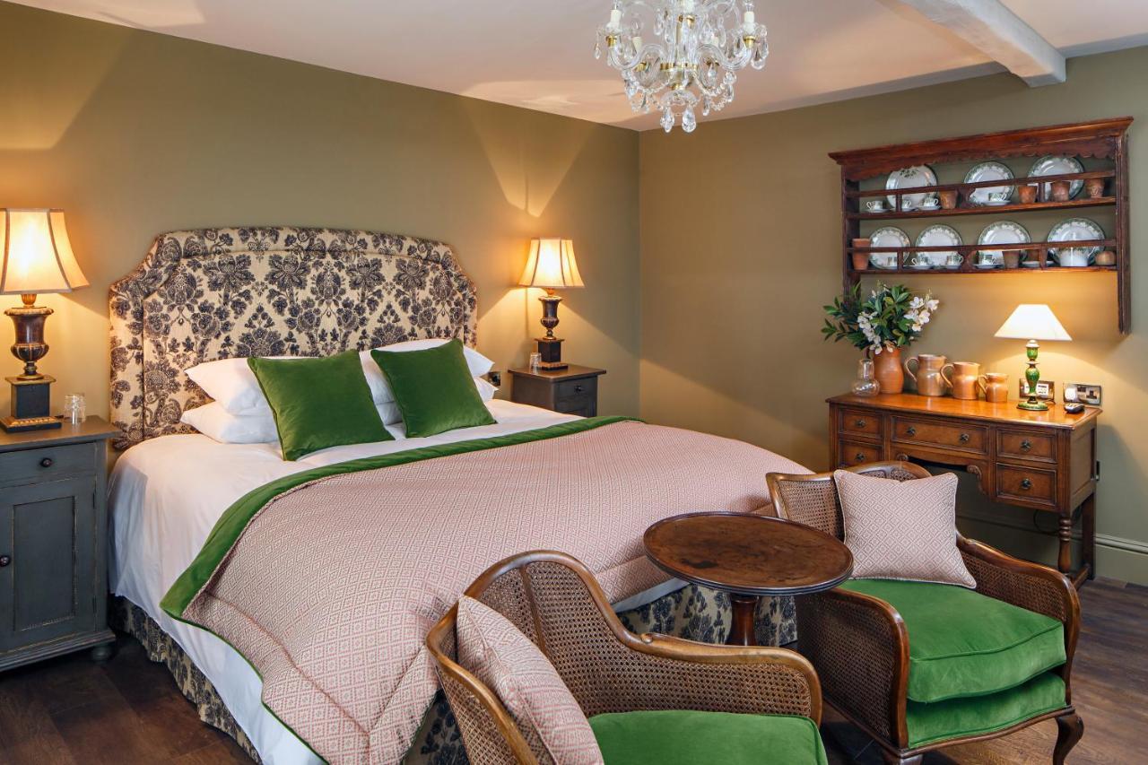 Ffolkes Arms Hotel Hillington Экстерьер фото
