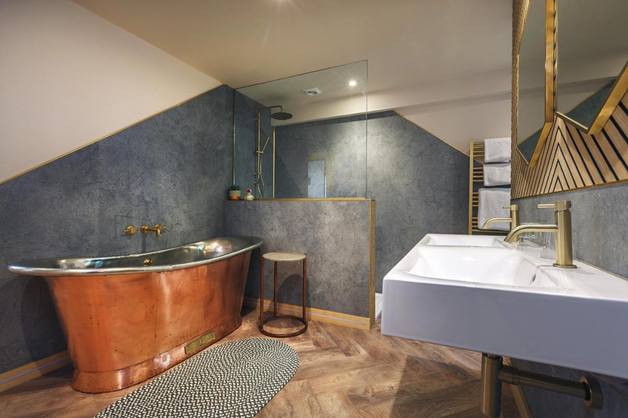 Ffolkes Arms Hotel Hillington Экстерьер фото